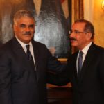 Presidente Medina se encuentra reunido con amplia comisión del PRD