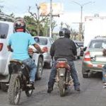 DGII convoca desde este martes a motoristas del país a regular el registro de sus vehículos