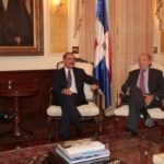 Medina recibe inversionistas venezolanos que exploran el mercado local