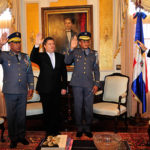 Presidente Medina juramenta nuevos jefes PN y DNCD