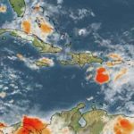 Chantal se debilita y puede degradarse a onda tropical; se encuentra a 245 kilómetros al sur-suroeste de RD
