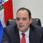 Ministro Industria y Comercio justifica últimas alzas combustibles