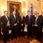 Presidente Medina recibe directivos Cámara Americana de Comercio