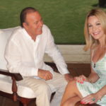 Julio Iglesias y Luz García comparten en Punta Cana