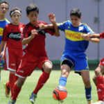 El fútbol se abre espacio en la simpatía de los dominicanos