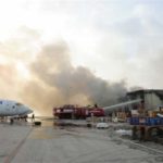 Suicidas talibanes siembran el terror en el mayor aeropuerto de Pakistán donde ya van 30 muertos