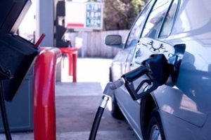 Industria y Comercio informa precios combustibles seguirán sin variación