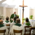 Francisco denuncia la corrupción entre políticos, empresarios y eclesiásticos