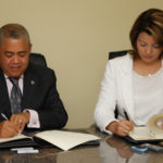 Onapi y Pro-Competencia firman acuerdo de colaboración