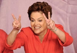 Rousseff dice que entregará la Copa el domingo y que espera que sea a Brasil