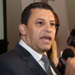 Director general de Aduanas insiste será aplicado impuesto a compras menores de US$200