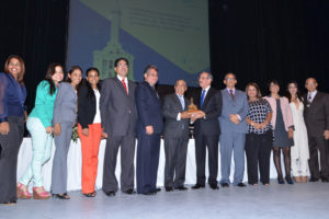Oficina Regional Norte de ONAPI gana Medalla de Oro  en Premio Provincial a la Calidad