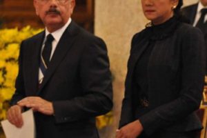 Presidente Medina y Primera Dama lamentan muerte doña Renée Klang viuda Guzmán
