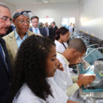 Medina desea que cada comunidad pueda vivir de lo que produce