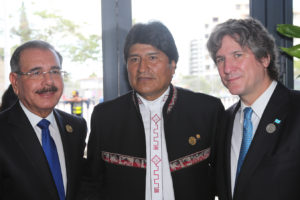 Danilo Medina felicita a Evo Morales por triunfo en elecciones de Bolivia‏