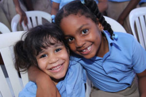 Danilo Medina “pionero y preocupado por la educación”; inaugura 124 aulas‏