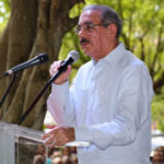 Presidente Medina prefiere visitar sorpresivamente al pobre