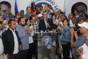 Luis Abinader gana nominación a la presidencia por el PRM