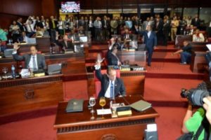 Senado aprueba en segunda lectura proyecto convocatoria para reformar Constitución