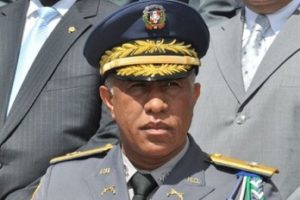 Piden al jefe de la PN trasladar un coronel de Hato Mayor, por «atropello a la prensa»