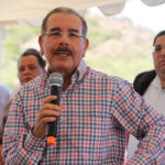 Danilo Medina informa que el gobierno comenzará a pagar regalía el 4 de diciembre