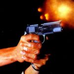 Mujer Dispara Arma De Fuego En Plena Calle De Santo Domingo