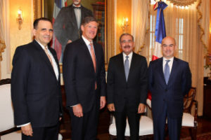 Presidente Danilo Medina recibe a director regional del Citigroup‏