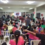 Fungemupfe celebra cena de navidad con niños de Los Mameyes