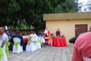 El CDP celebró fiesta de Navidad en total confraternidad; hijos de comunicadores disfrutaron del festejo