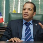 Matan a tiros a alcalde Juan De Los Santos y a uno de su seguridad; atacante se suicida