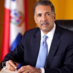 Agencia calificadora de riesgos Fitch Ratings mejoró perspectiva de RD a Positiva