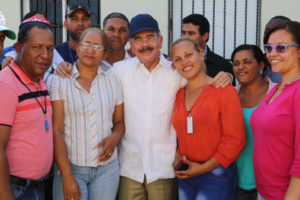 En Visita Sorpresa Danilo supervisa Plan Desarrollo Pedernales y Puerto Manzanillo‏