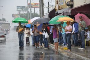 Onamet informa vaguada frontal sobre RD produce lluvias débiles a moderadas