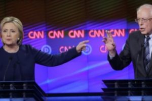 Clinton y Sanders se enfrentan sobre economía en debate