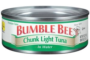 Inspectores Pro Consumidor salen a incautar tuna por posible contaminación, ante advertencia de la US FDA