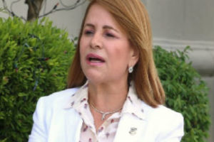Diputada Lucia Medina dice «llegó el momento» de dirigir Cámara Diputados