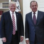 Medios EEUU aseguran que Donald Trump compartió información secreta con Rusia sobre el EI