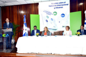 DGA pone a circular Obra sobre “Comercio Internacional y Aduanas”