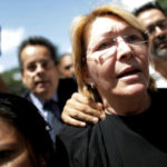 Fiscal venezolana se declara en rebeldía contra su destitución