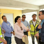 Navarro supervisa construcción escuelas en ciudad Juan Bosch para inicio año escolar