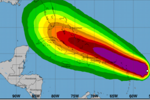 Huracán Irma aumenta a categoría cinco; Onamet advierte a la población estar alerta