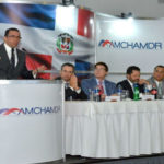 Navarro aboga por más apoyo del empresariado y la nación para impulsar la Revolución Educativa