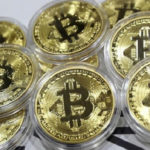 El bitcóin alcanza un valor de 6,000 dólares entre el entusiasmo y la cautela