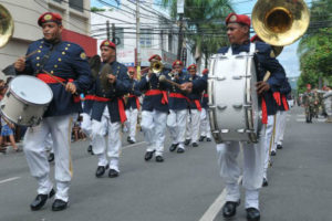 En imágenes: desfile cívico-militar por el 173 aniversario de la Constitución