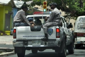 Policía Nacional informa presunto asaltante muere al enfrentar agentes del orden