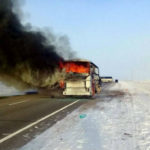Más de 50 muertos en el incendio de un autobús de pasajeros en Kazajistán
