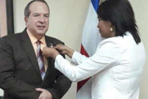 Círculo de Locutores Dominicanos reconoce presidente Cámara de Cuentas