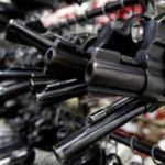 Cámara baja aprueba ley contra armas en Florida y pasa a firma del gobernador