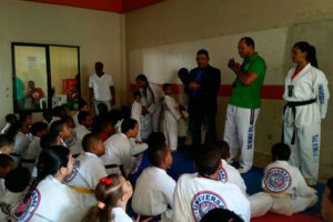 Lotería Nacional patrocina torneo de karate en Santo Domingo Este