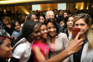 Cándida Montilla de Medina exhorta a la mujer dominicana continuar luchando por la igualdad social